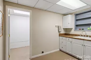 274 White Oak Cir, Burnsville, NC 28714 - Photo 34