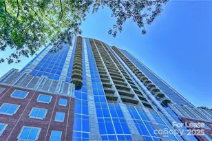 210 N Church St, Charlotte, NC 28202 - Photo 4