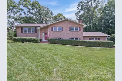 606 Brookgreen Drive, Dallas, NC 28034 - Photo 1