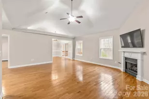 932 Susan Cir, Rock Hill, SC 29730 - Photo 6