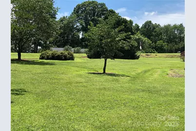 717 Pine Mountain Road, Hudson, NC 28638 - Photo 2