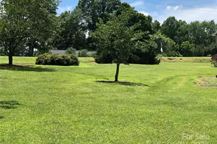 717 Pine Mountain Rd, Hudson, NC 28638 - Photo 2