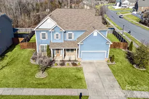 797 Oak Manor Dr SE, Concord, NC 28025 - Photo 2