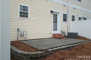 4330 Laurel Hill Ln, Charlotte, NC 28217 - Photo 24