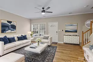 4330 Laurel Hill Ln, Charlotte, NC 28217 - Photo 2