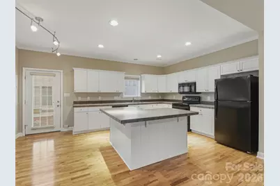 4330 Laurel Hill Lane, Charlotte, NC 28217 - Photo 4