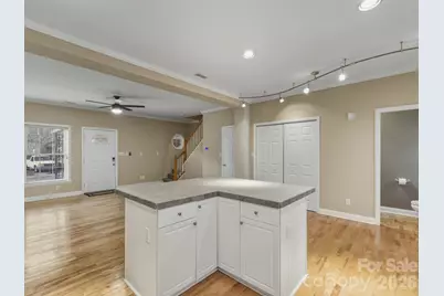 4330 Laurel Hill Lane, Charlotte, NC 28217 - Photo 10