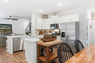 147 Ashelyn Pk Dr, Fletcher, NC 28732 - Photo 14