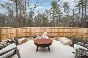 147 Ashelyn Pk Dr, Fletcher, NC 28732 - Photo 16