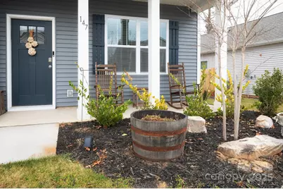 147 Ashelyn Park Drive, Fletcher, NC 28732 - Photo 4