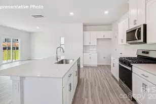 1055 Two Brothers Ln, York, SC 29745 - Photo 8