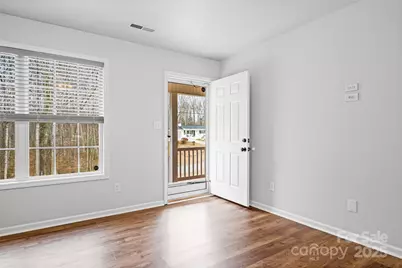 193 Laura Street, Winston Salem, NC 27107 - Photo 6