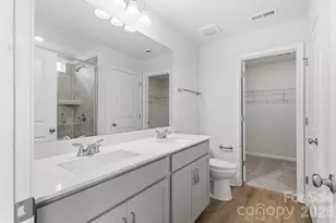 1641 Piper Creek Ave, Newton, NC 28658 - Photo 16