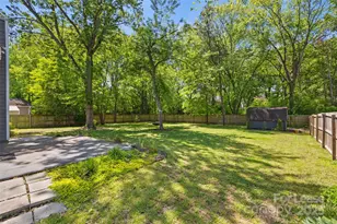 6801 Stillmeadow Dr, Charlotte, NC 28277 - Photo 38