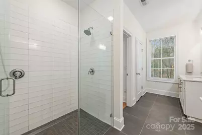 6931 Providence Lane W, Charlotte, NC 28226 - Photo 20