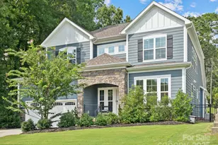 6931 Providence Ln W, Charlotte, NC 28226 - Photo 1