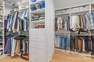 6931 Providence Ln W, Charlotte, NC 28226 - Photo 22