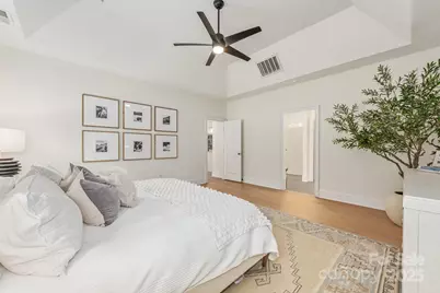 6931 Providence Lane W, Charlotte, NC 28226 - Photo 18