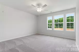 940 Leyna Ct, Newton, NC 28658 - Photo 26