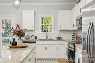 940 Leyna Ct, Newton, NC 28658 - Photo 4