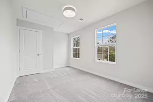 1914 White St, Gastonia, NC 28052 - Photo 18