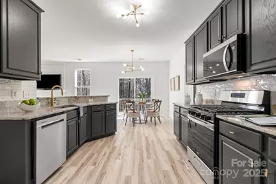 7735 Beaker Court, Charlotte, NC 28269 - Photo 6