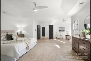 7735 Beaker Ct, Charlotte, NC 28269 - Photo 18