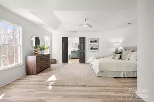 7735 Beaker Ct, Charlotte, NC 28269 - Photo 16