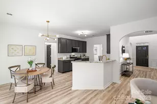 7735 Beaker Ct, Charlotte, NC 28269 - Photo 8