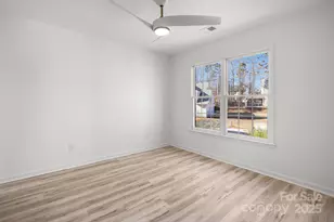 7735 Beaker Ct, Charlotte, NC 28269 - Photo 24