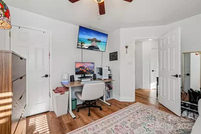 10105 Sparkling Brook Court, Charlotte, NC 28214 - Photo 26