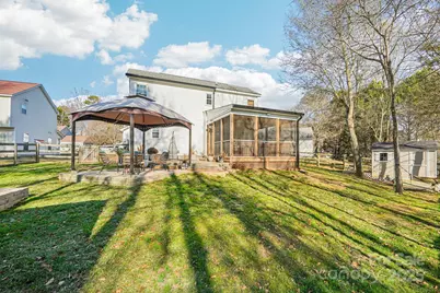 10105 Sparkling Brook Court, Charlotte, NC 28214 - Photo 38