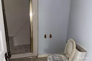 410 Spruce St SW, Lenoir, NC 28645 - Photo 8