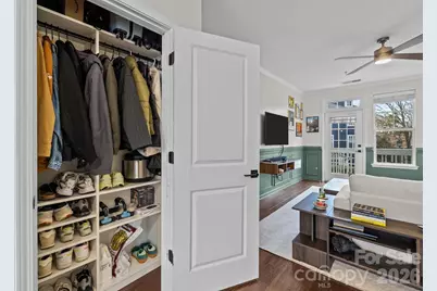 1604 Walnut View Drive, Charlotte, NC 28208 - Photo 18