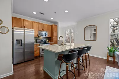 1604 Walnut View Drive, Charlotte, NC 28208 - Photo 8