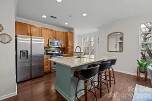 1604 Walnut View Dr, Charlotte, NC 28208 - Photo 8