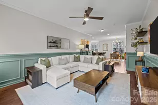 1604 Walnut View Dr, Charlotte, NC 28208 - Photo 2