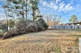 5823 Falstaff Dr, Charlotte, NC 28227 - Photo 30