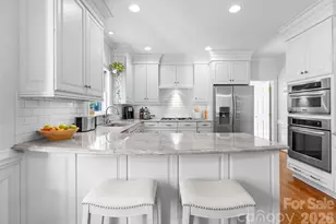 9800 Chatham Oaks Trail, Charlotte, NC 28210 - Photo 16