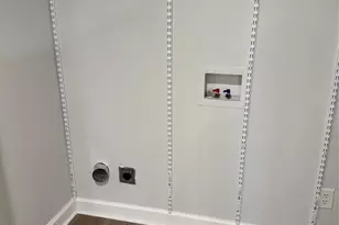 824 Flint St, Lincolnton, NC 28092 - Photo 12