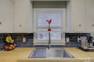 228 Ridge Dr, Harrisburg, NC 28075 - Photo 10