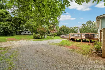 122 S Main Street, New London, NC 28127 - Photo 36