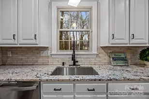 17433 Glassfield Dr, Huntersville, NC 28078 - Photo 4