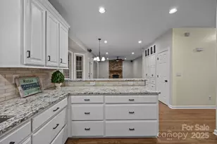 17433 Glassfield Dr, Huntersville, NC 28078 - Photo 6