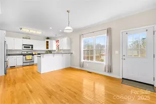 107 Dove Meadow Ln, Statesville, NC 28625 - Photo 14