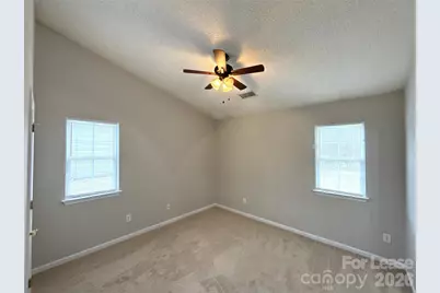 3214 Atlas Drive, Charlotte, NC 28269 - Photo 6