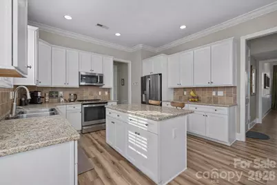 4109 Exbury Gardens Drive, Waxhaw, NC 28173 - Photo 8