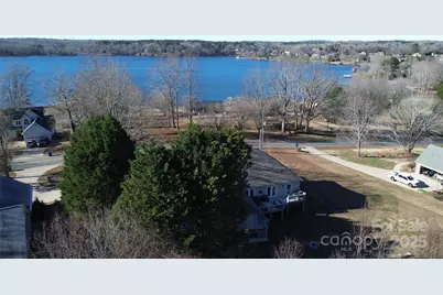 137 N Shore Drive, Cherryville, NC 28021 - Photo 36