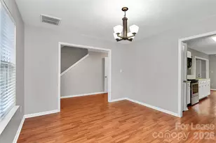 1040 Crestdale Crossing Dr, Matthews, NC 28105 - Photo 6