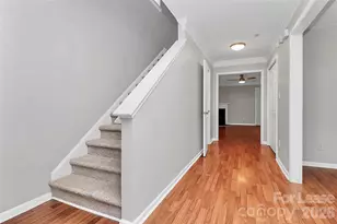 1040 Crestdale Crossing Dr, Matthews, NC 28105 - Photo 4